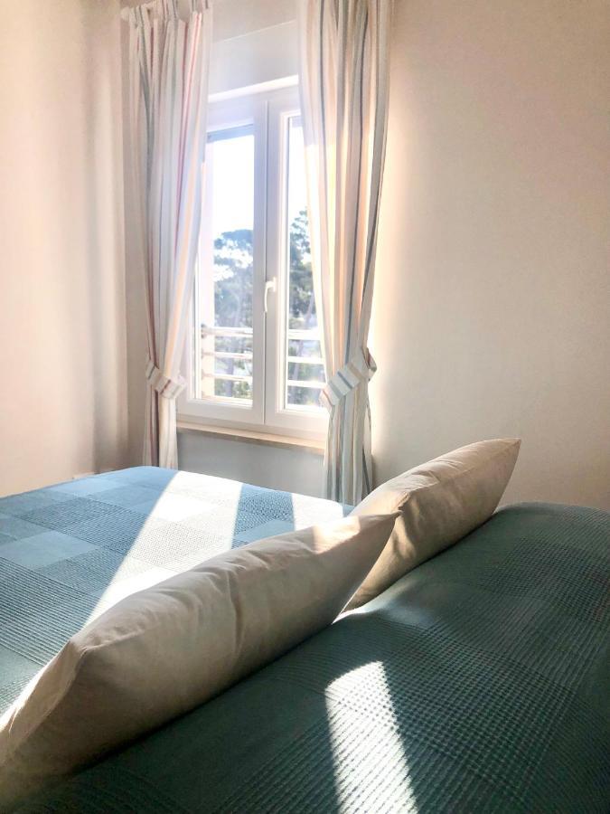 מאלי לוסיניי Beautiful View Apartment With Garage Space מראה חיצוני תמונה